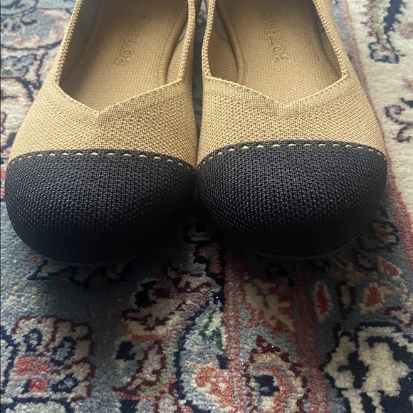 Rothy's Camel Captoe Flats Round Toe Size 8 - Picture 3 of 11